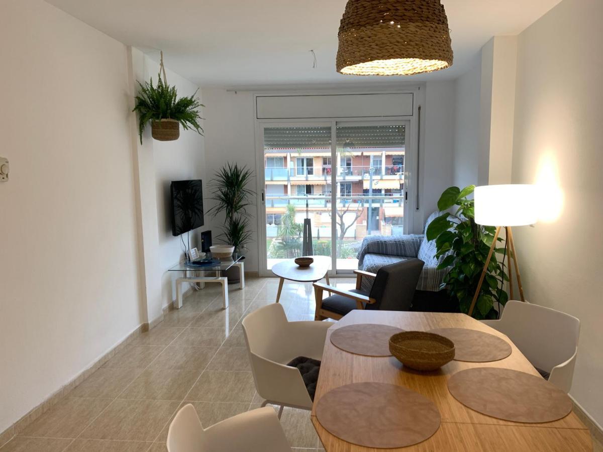 Acogedor Apartamento Con Piscina En Vilafortuny, カンブリルス エクステリア 写真